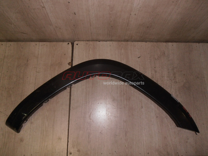 Molding/Fender Trim Front Right RAV 4 2006>2013