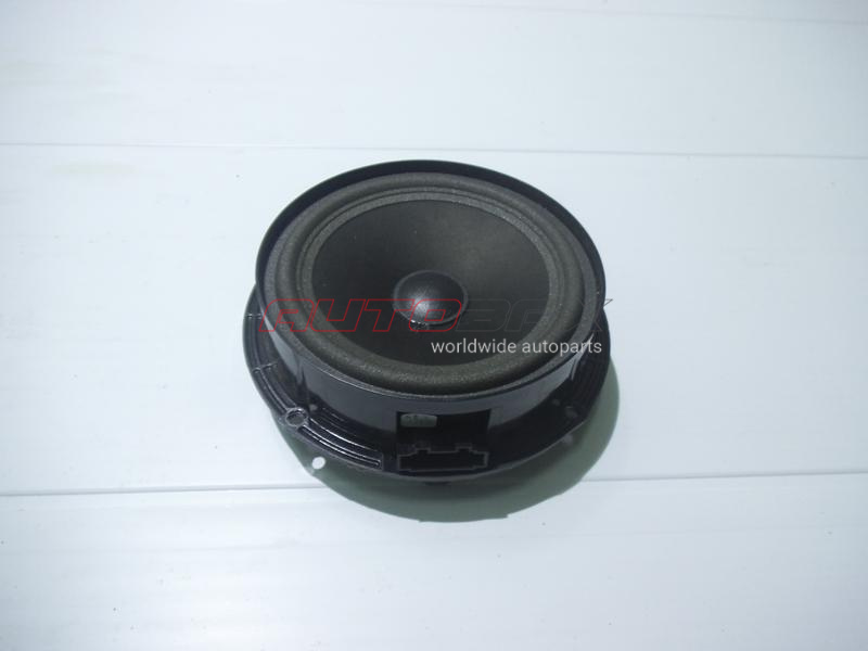Speaker/Subwoofer Touran 2003>2010