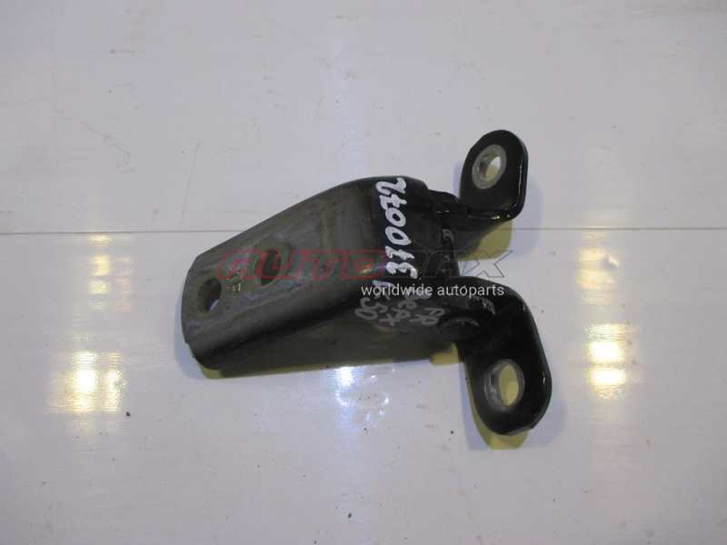 Door Hinge Front Right Camry (V50/55) 2012>