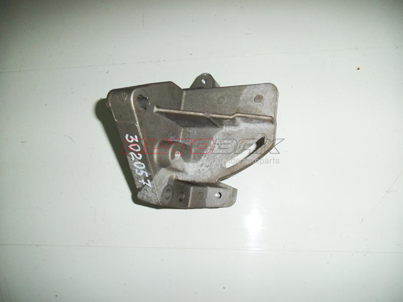 Power Steering Pump Bracket Sebring/Stratus 2001>2006