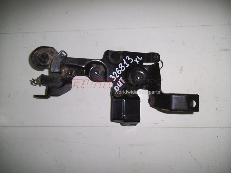 Battery Hold-Down Outlander XL (CW) 2006>2012
