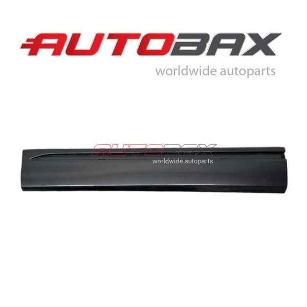 Front Left Door Molding / Trim Audi Q8 2018>
