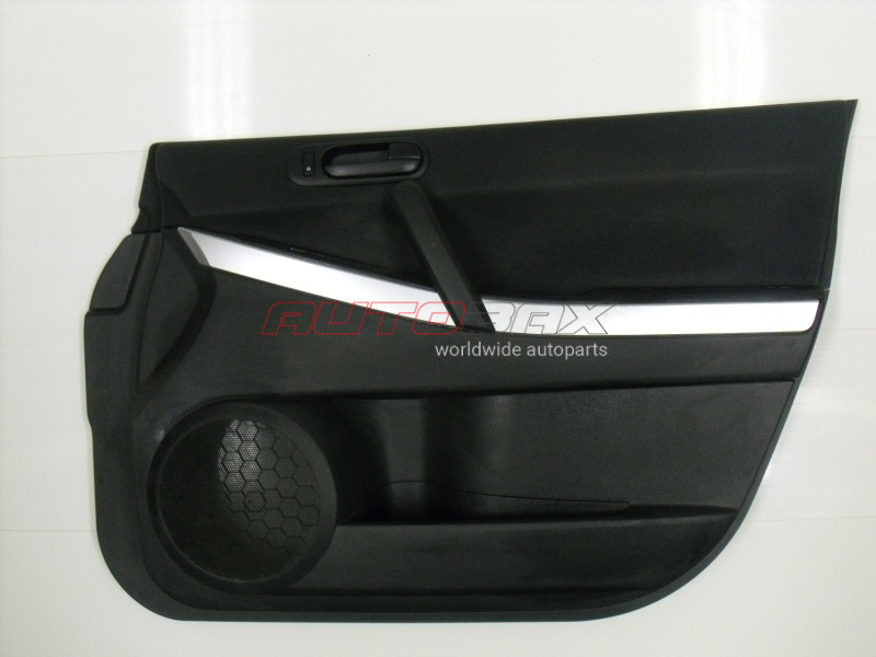 Front Right Door Trim Panel Mazda CX 7 2007>