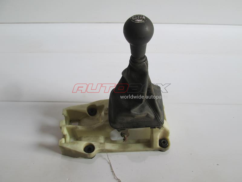 Gear Shift Lever Assembly (Interior) Elantra 2000>2005
