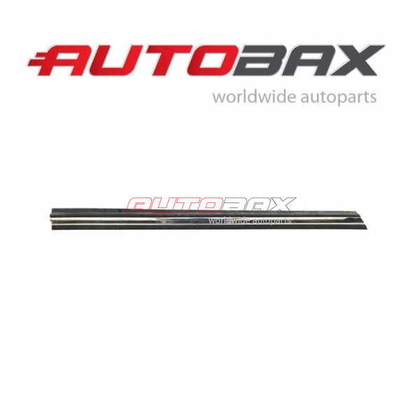 Front Left Door Molding / Trim Infiniti QX-70/FX (S51) 2008>