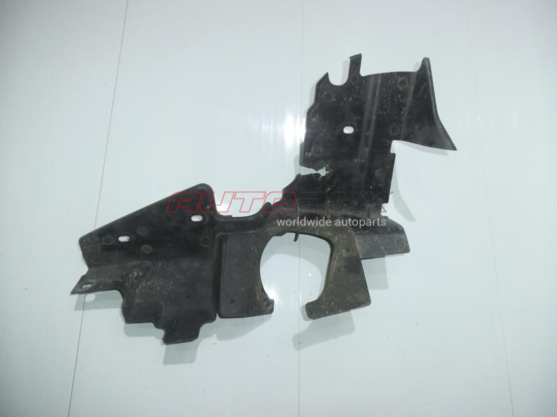 Left Radiator Deflector Pathfinder (R51M) 2004>2013