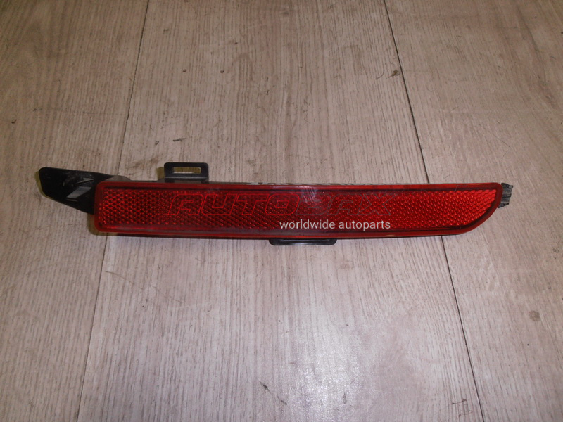 Rear Bumper Reflector Orlando 2011>