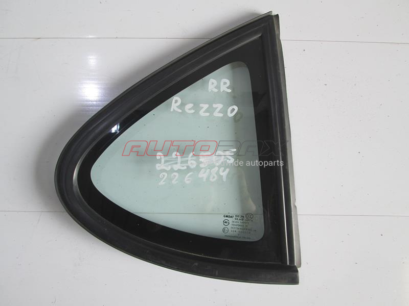 Right Rear Window Glass Quarter Rezzo 2003>