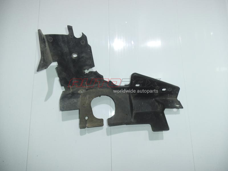 Right Radiator Deflector Pathfinder (R51M) 2004>2013
