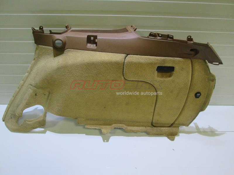 Trim/Luggage Compartment Filler Porsche Cayenne 2003>2010