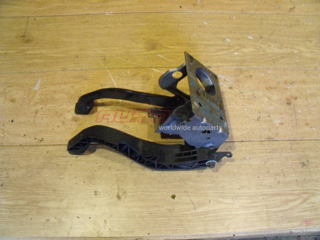 Brake Pedal Fusion 2002>