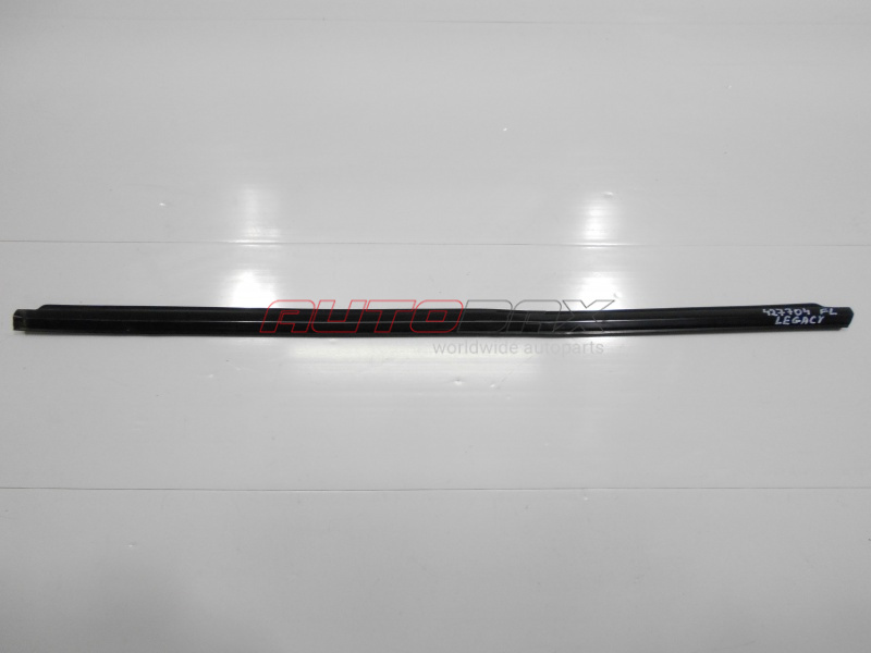 Front Left Door Glass Seal Legacy (B13) 2003>2009