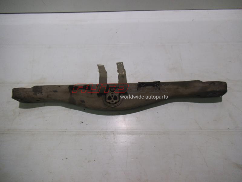 Cross beam Cayenne 2003>2010
