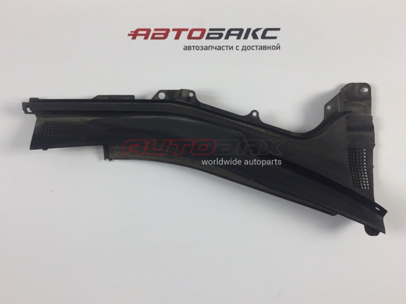 Cowl Panel (Wiper Linkage Cover) Infiniti M-35/45 (Y50) 2004>2009