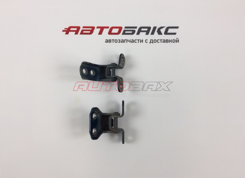 Door Hinge Front Left RAV 4 2006>2013