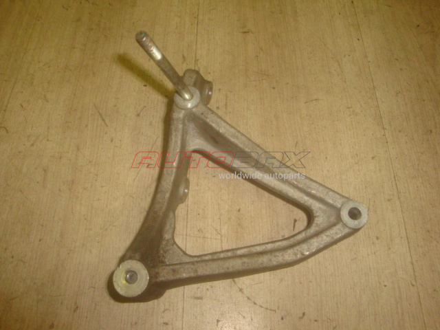 A/C Compressor Bracket Captiva (C100) 2006>2010