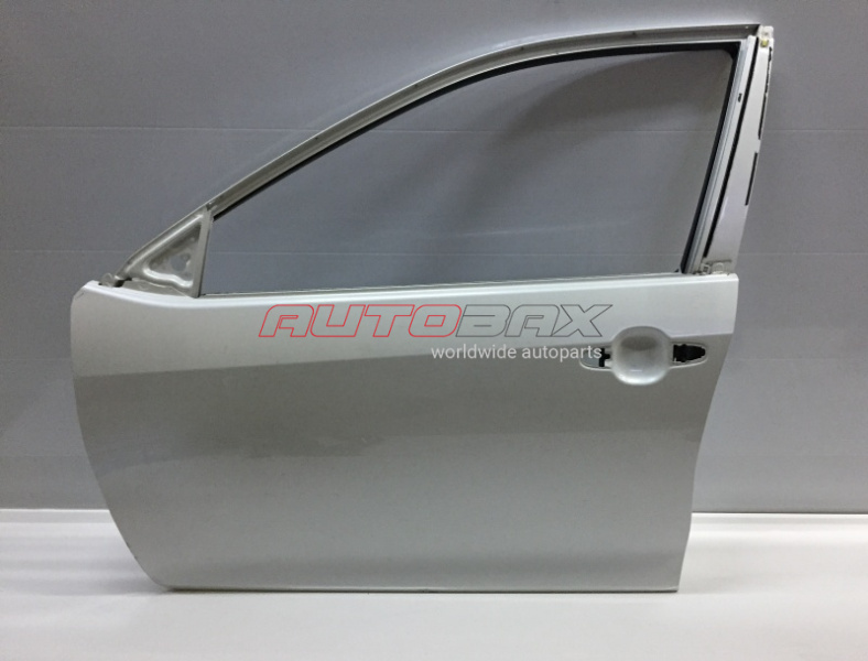 Door Front Left Toyota Camry (V50/55) 2012>