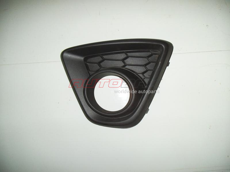 Fog Light Grille/Bezel CX 5 2012>