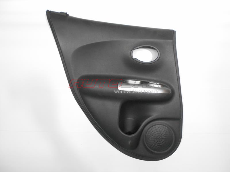 Rear Left Door Trim Panel Nissan Juke (F15) 2011>