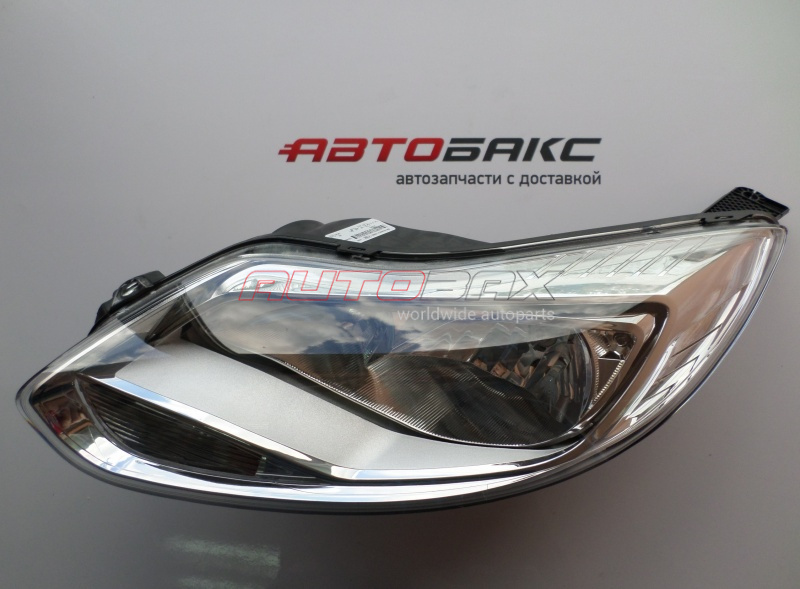 Headlight Left Focus III 2011>