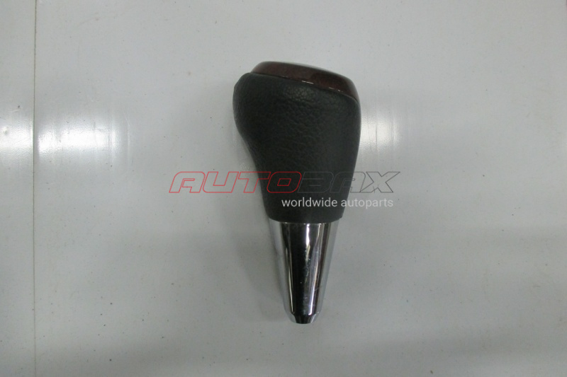 Manual/Automatic Gear Knob Camry (V50/55) 2012>