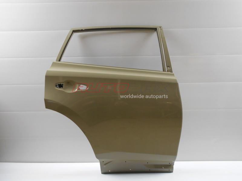 Door Rear Right RAV 4 2013>