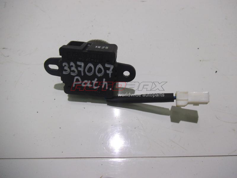 Temperature Sensor Pathfinder (R51M) 2004>2013