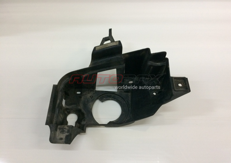 Fog Lamp Bracket (PTF) Land Cruiser (200) 2008>