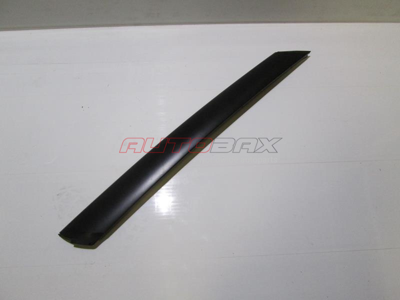 Windshield Molding/Trim Land Rover Range Rover III (LM) 2002>2012