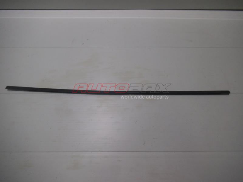 Rear Left Door Glass Seal Touran 2003>2010