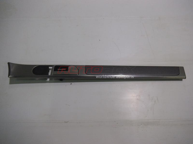 Door Handle Inner Right Touareg 2002>2010