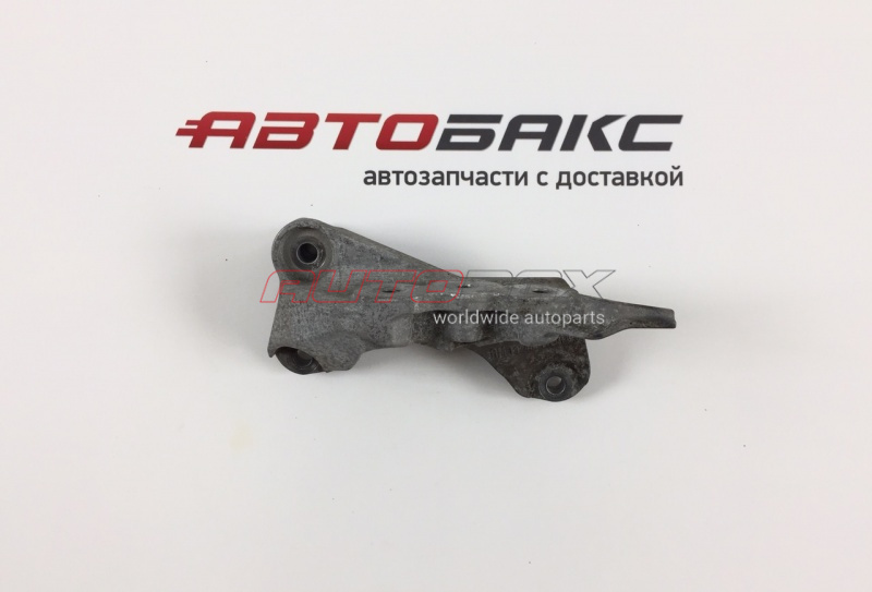Engine/Transmission Mount Bracket Orlando 2011>